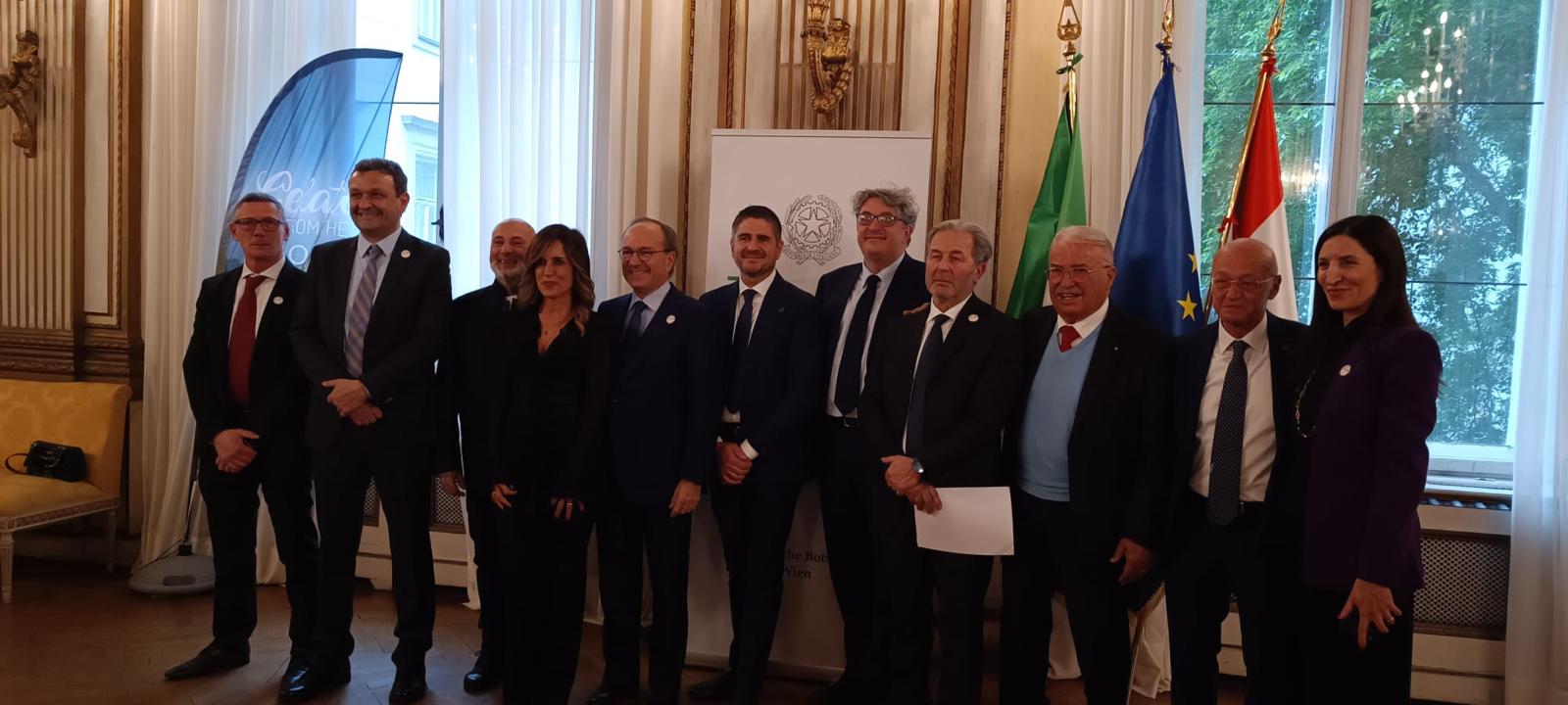 Ambasciata italiana in Austria con Agia e il gelato artigianale